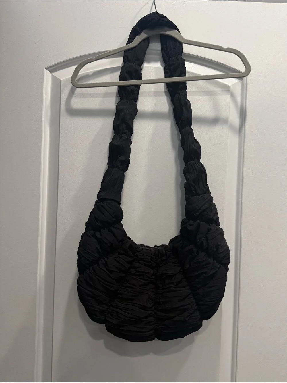 COS quilted shoulder crossbody black zipper bag - Picture 2 of 7